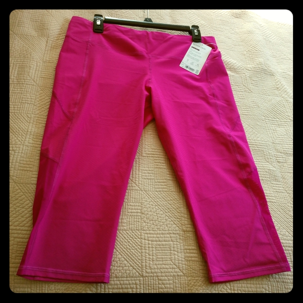 Athleta Action Crop Workout Leggings